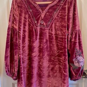Velvet Embroidered V-Neck Tunic Top - Rose